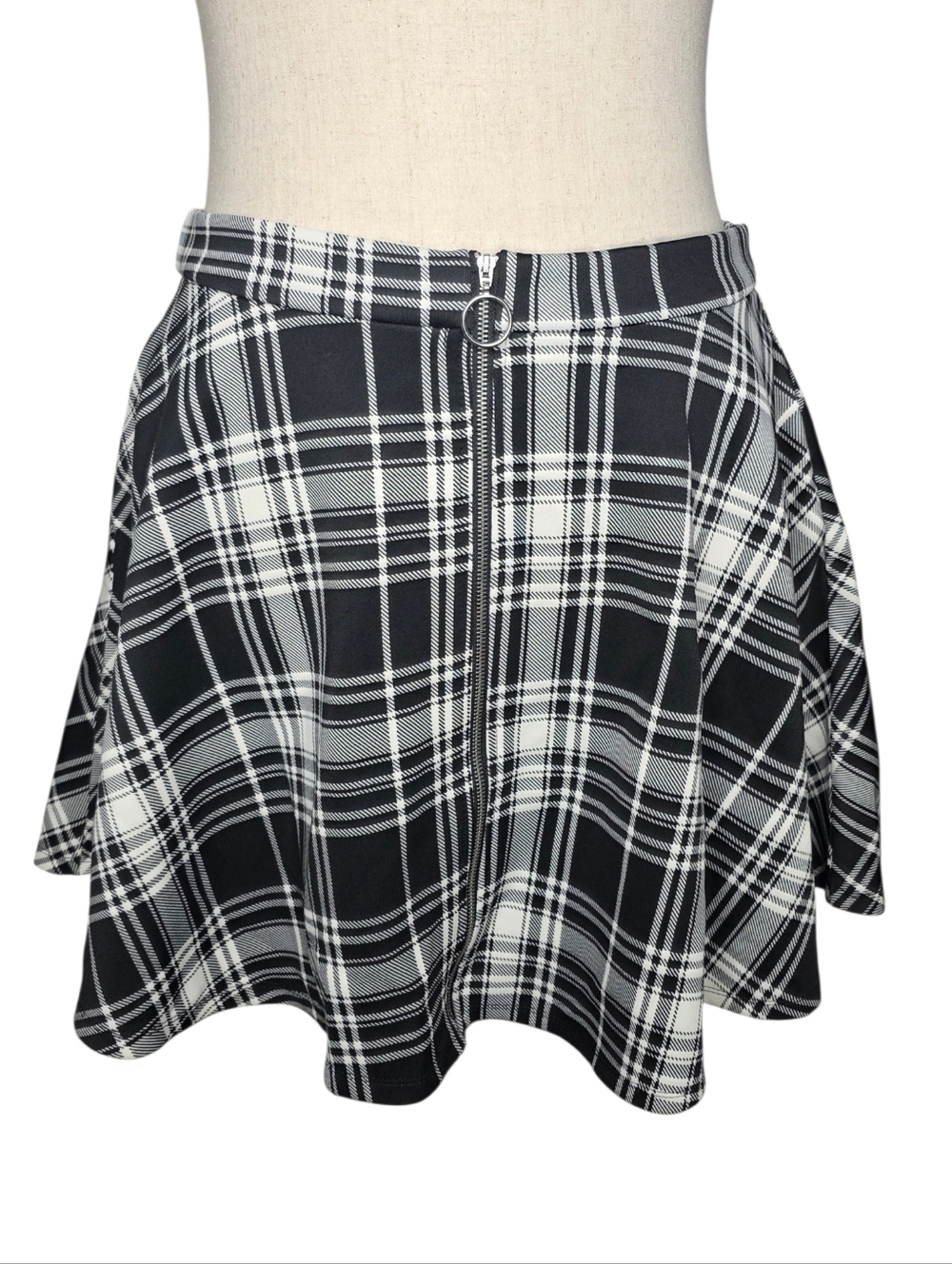 Hot Topic Plaid Skater Skirt XL Black White Zip O Ring Goth Y2K Aline